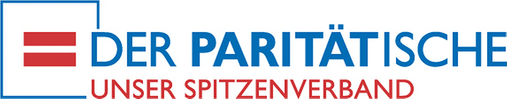 Logo des Paritätischen Wohlfahrtsverbands: links ein blau umrahmtes Quadrat mit zwei roten horizontalen Balken darin (ähnlich einem Gleichheitszeichen), rechts daneben der blaue Schriftzug DER PARITÄTISCHE (das Wort PARITÄT ist hervorgehoben), darunter in roter Schrift UNSER SPITZENVERBAND